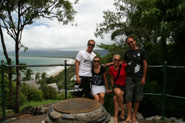 13 z Karolą i Konradem "Koalami" w Port Douglas.