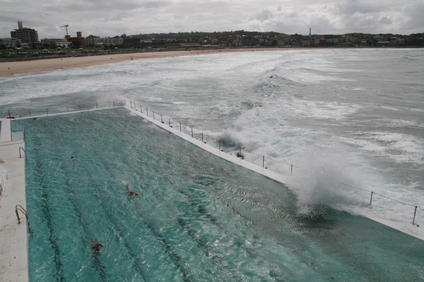 6 Basen na plaży Bondi.
