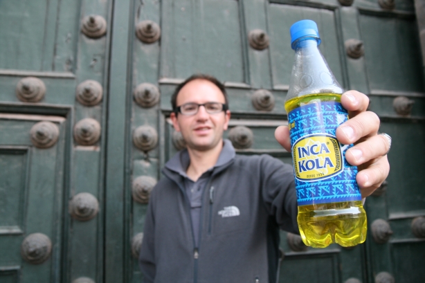 8 Oranżada po peruwiańsku czyli "Inca Kola".