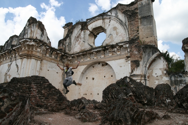 8 Iglesia de la Recolección.